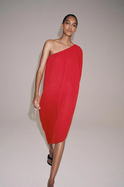 ASYMMETRIC KNIT DRESS