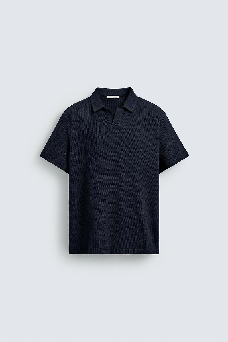 REGULAR FIT TEXTURED POLO