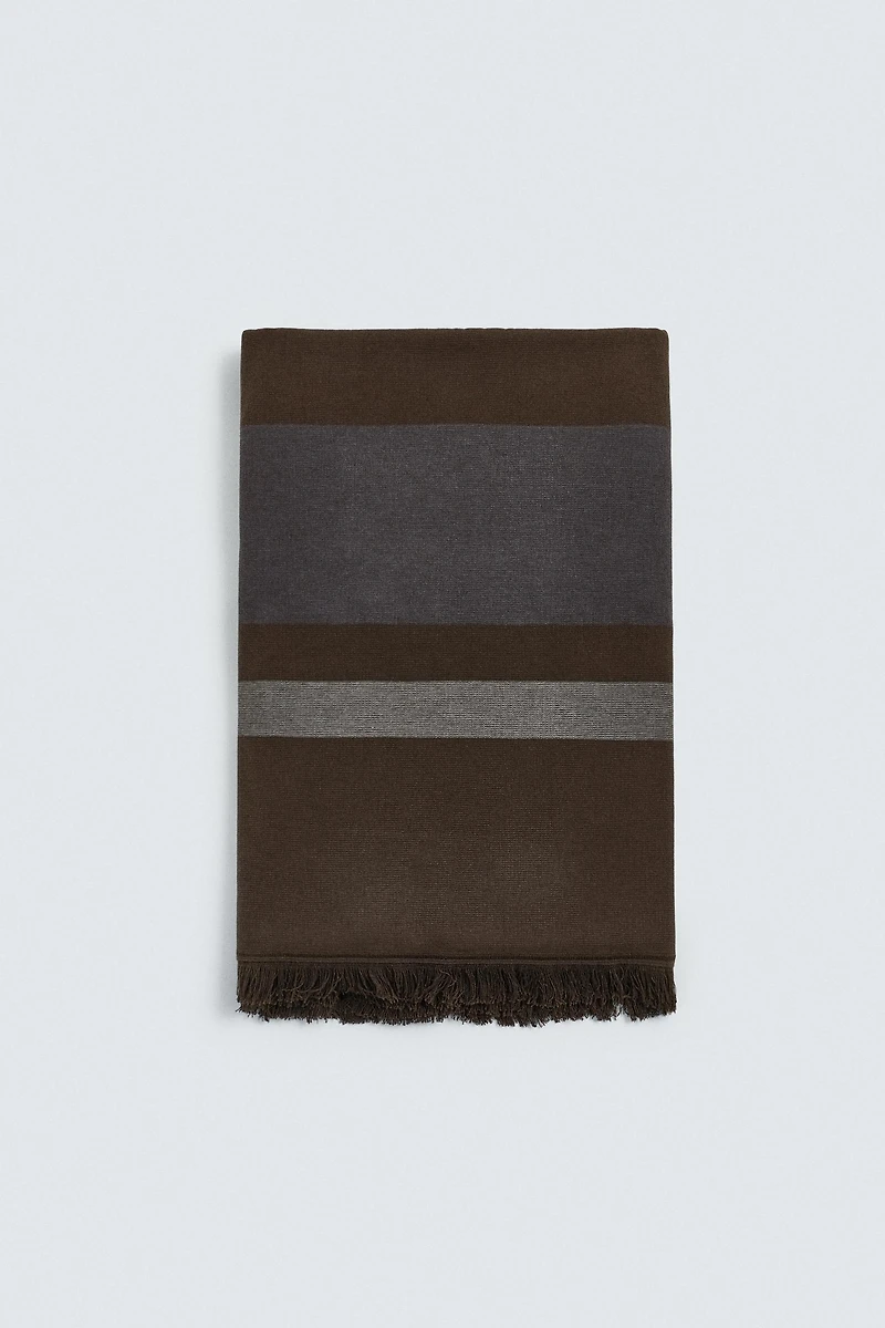 STRIPED BEACH TOWEL