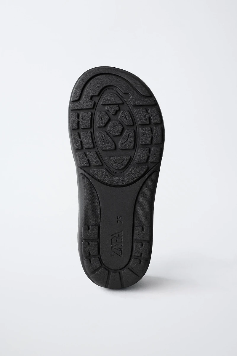 LEATHER BAREFOOT SNEAKERS