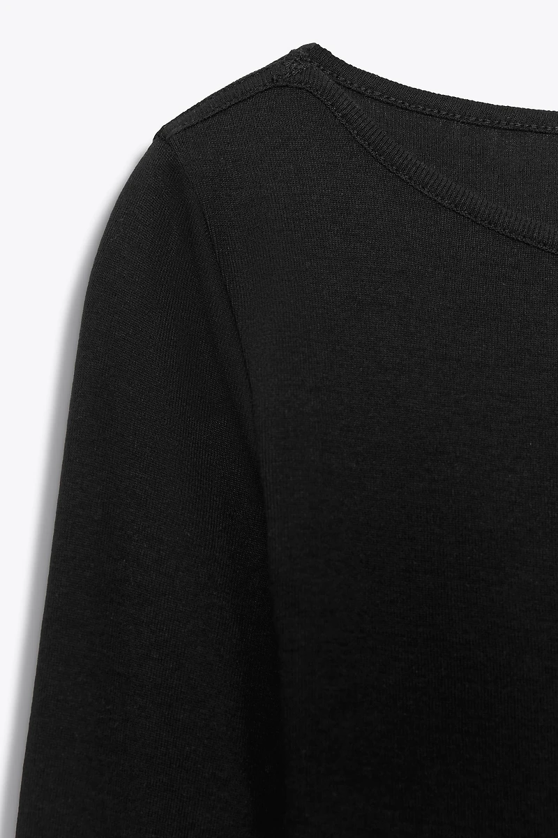 COTTON BOAT NECK T-SHIRT