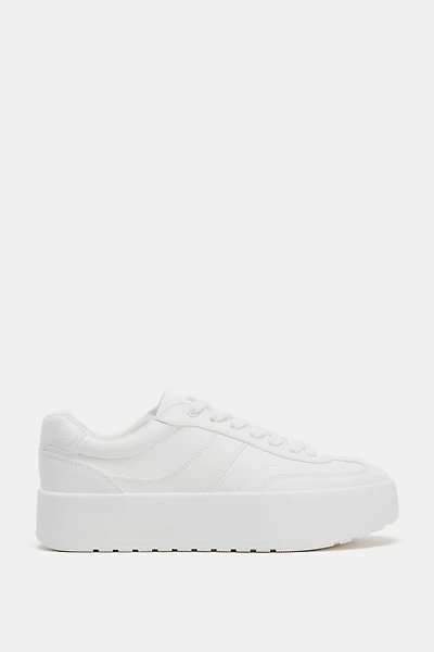 PLATFORM SHOES WITH LUG SOLE