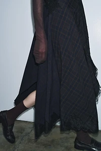 ROBE EN MATIÈRES VARIÉES ET DENTELLE ZW COLLECTION LIMITED EDITION