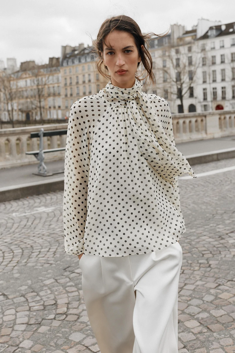 POLKA DOT BLOUSE WITH BOW