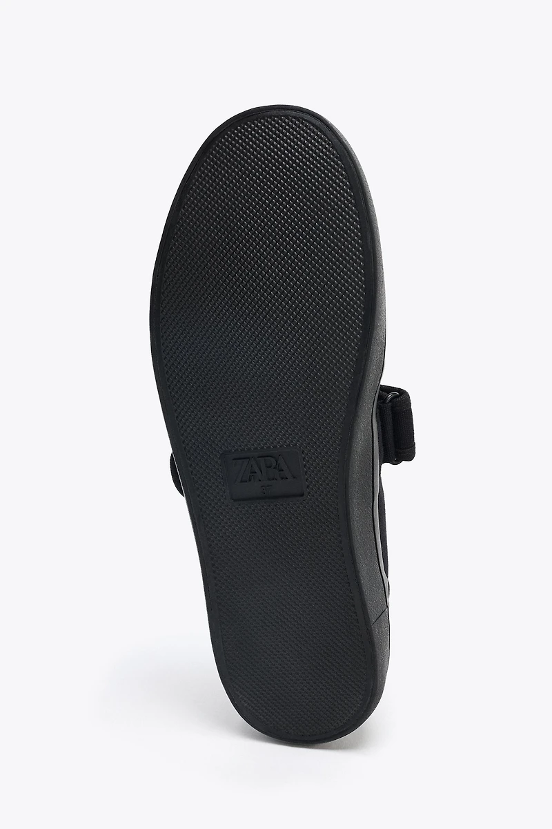 FABRIC STRAP BALLET FLATS