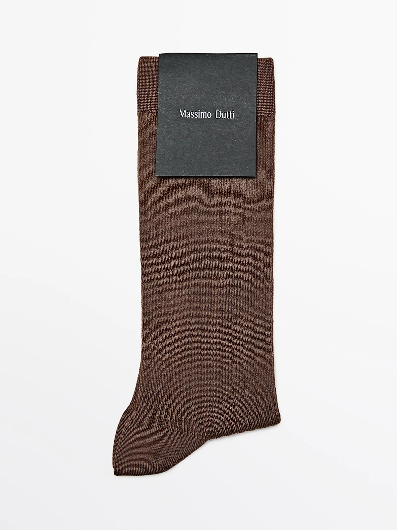 Ribbed silk blend socks