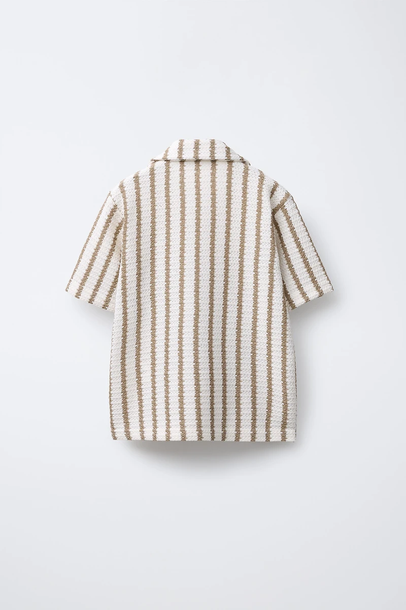 TEXTURED STRIPED SHIRT