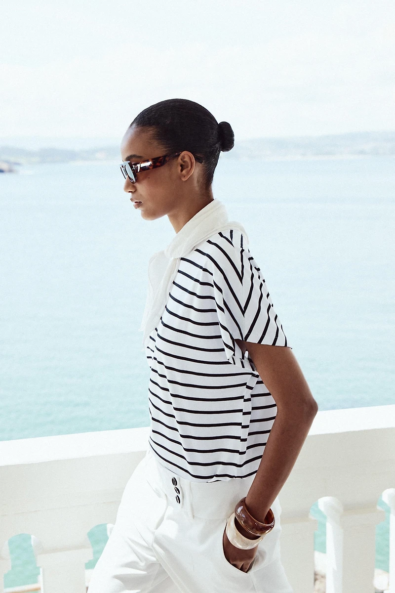 DROP SHOULDER T-SHIRT