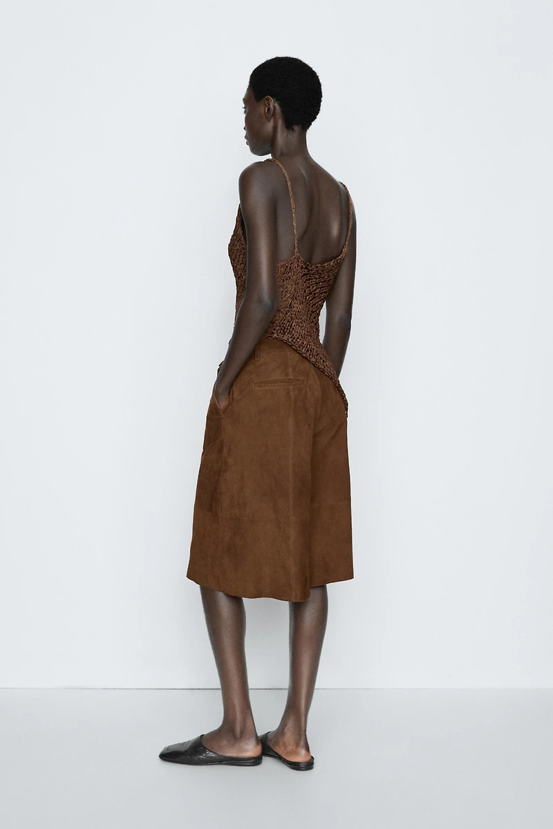 Open-knit asymmetric top - STUDIO