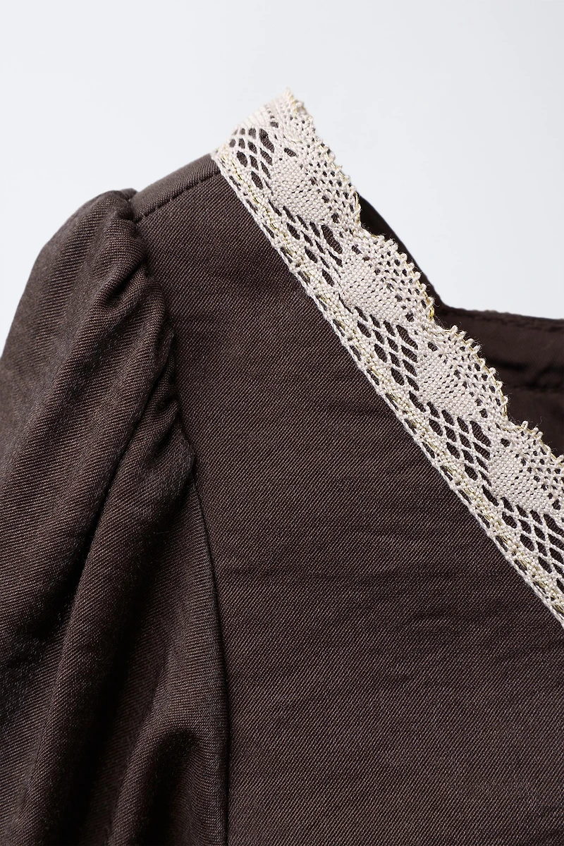 CONTRAST LACE SATIN EFFECT DRESS