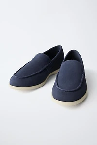 LEATHER BOAT SHOES