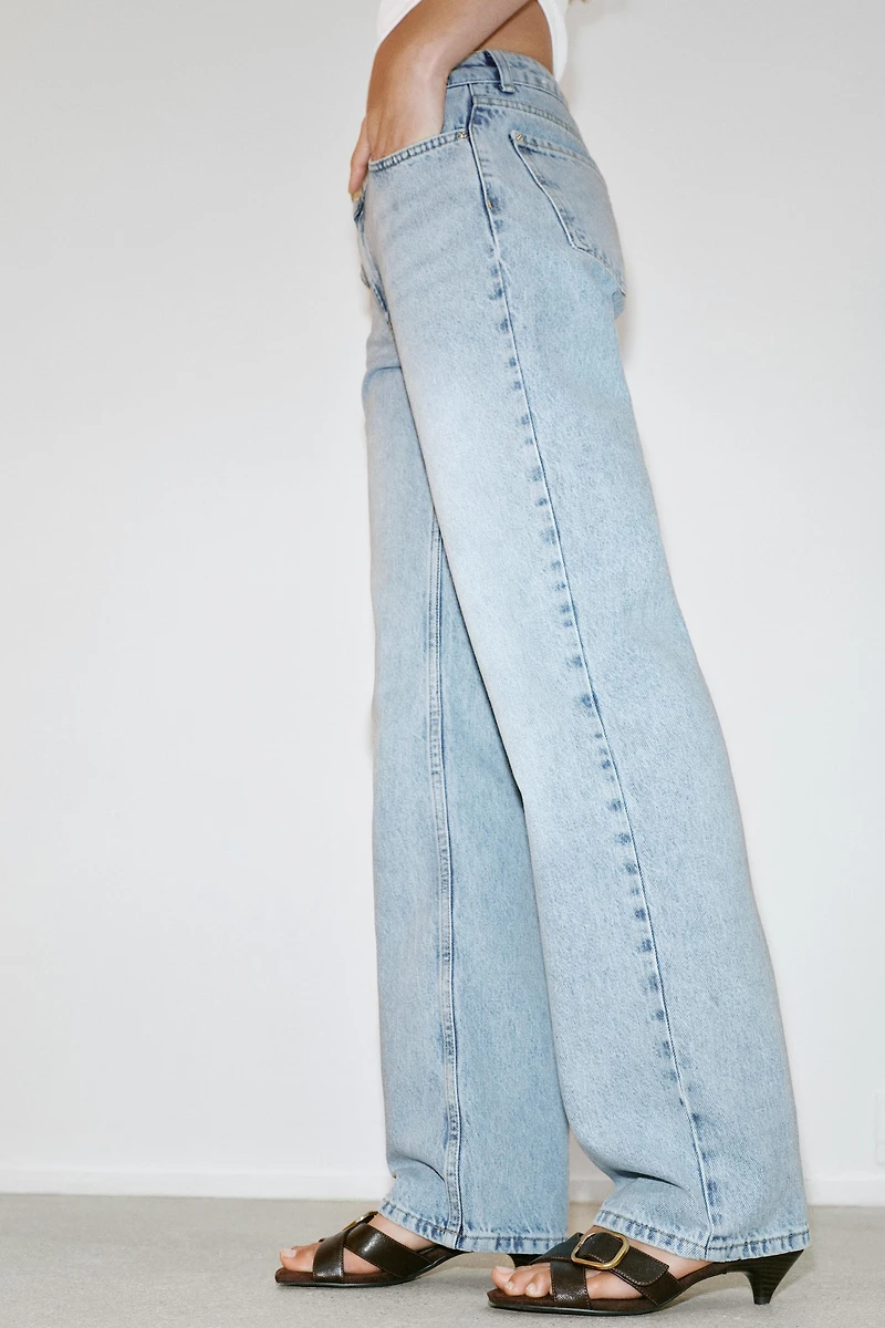 Z1975 LOW RISE STRAIGHT JEANS