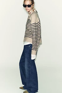 PULL EN MAILLE À RAYURES