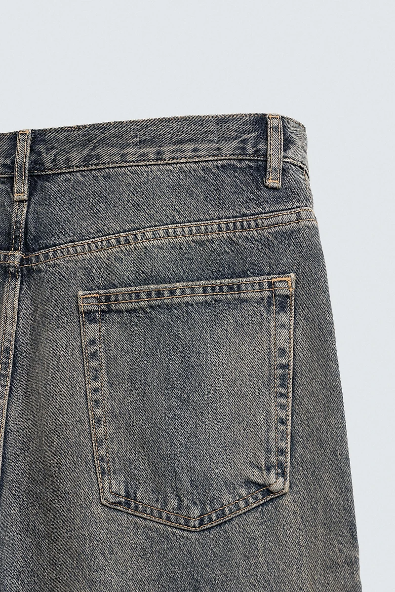 WIDE FLARE FIT JEANS