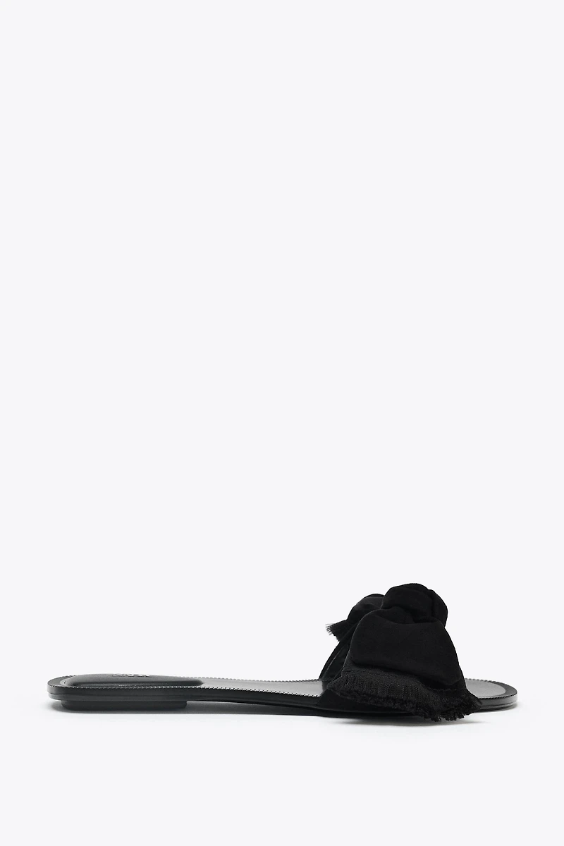 SPLIT LEATHER BOW SANDALS
