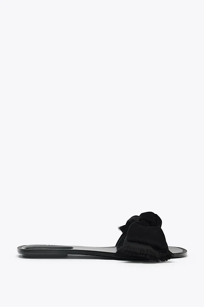 SPLIT LEATHER BOW SANDALS