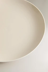 PLAIN STONEWARE DESSERT PLATE