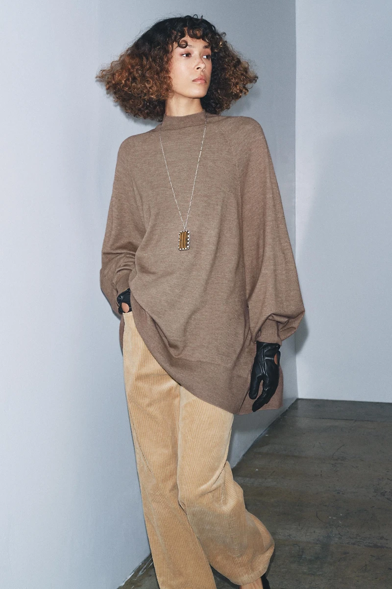 OVERSIZED MOCK NECK KNIT SWEATER