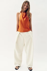 TOP HALTER SATINÉ