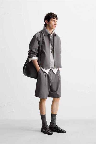 PLEATED RELAXED FIT SHORTS