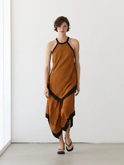 Midi dress with contrast layers