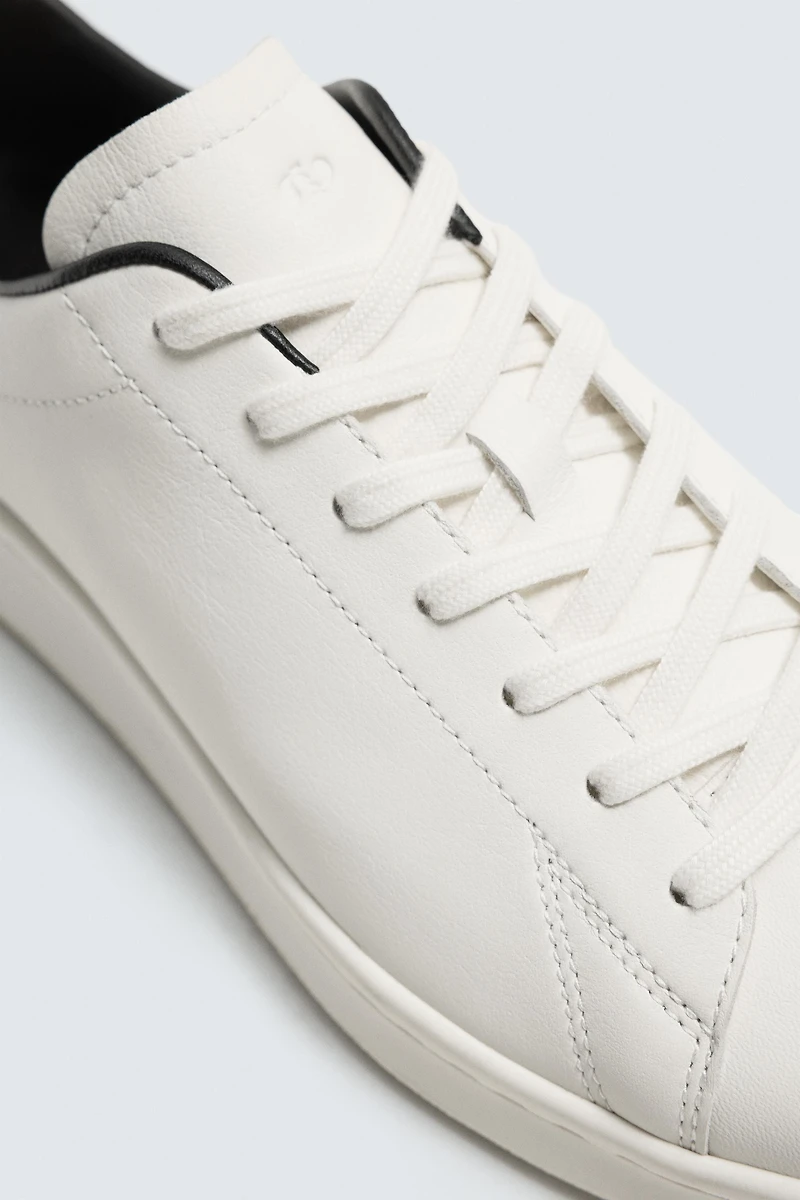 LEATHER SNEAKERS