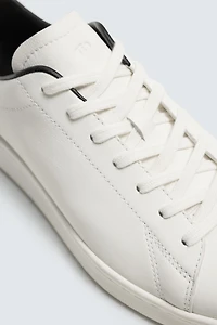 LEATHER SNEAKERS