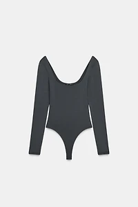BODY POLYAMIDE ENCOLURE CARRÉE