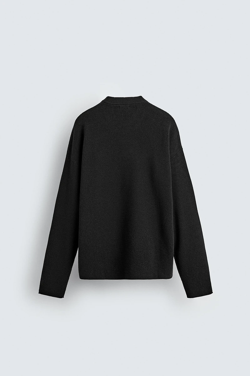 WAFFLE TEXTURED SWEATER