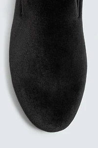 VELVET EFFECT LOAFERS