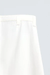 PLEATED BARREL FIT DENIM CHINO PANTS