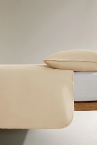 CHILDREN'S CORDUROY BEDSPREAD