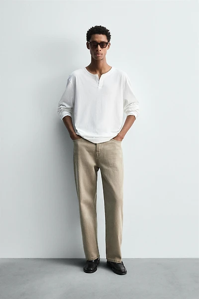 T-SHIRT COL BOUTON