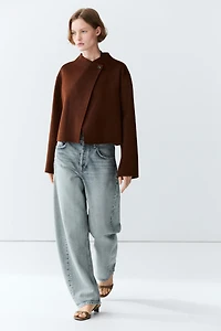 Button detail cape jacket