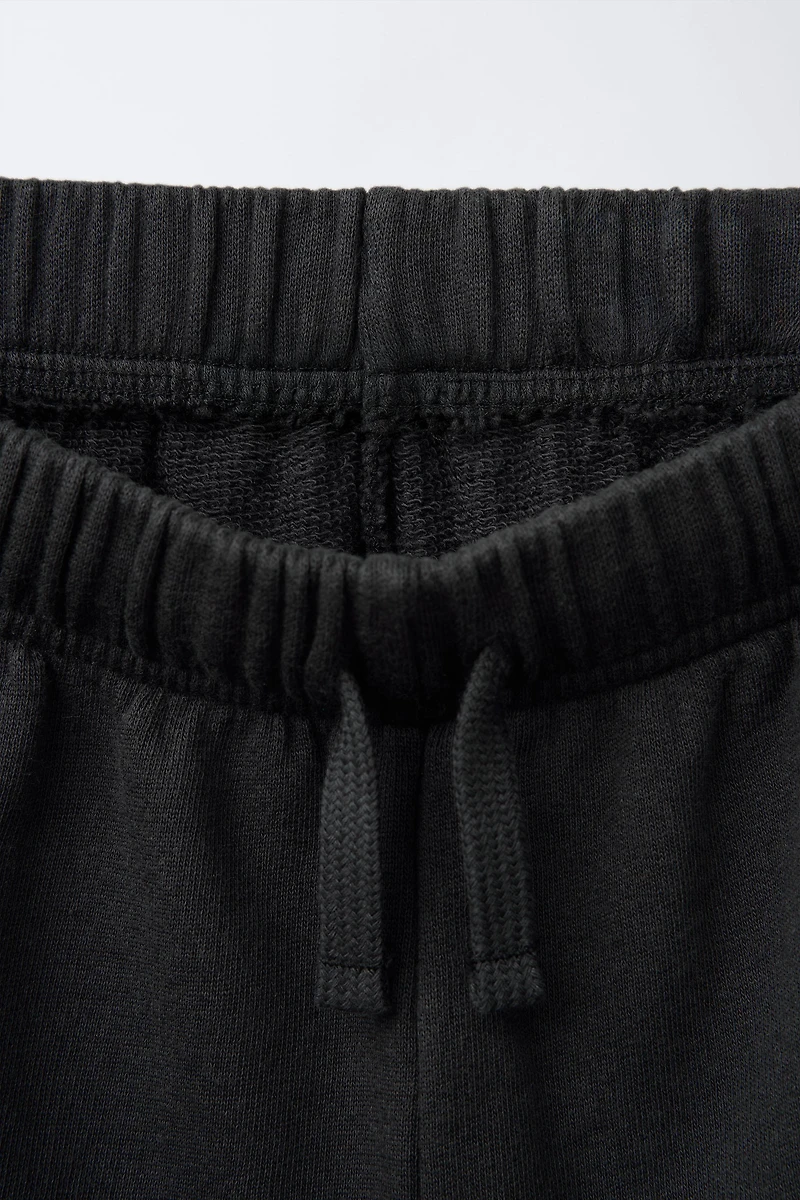 STRAIGHT STAR WASHED EFFECT FLEECE SHORTS