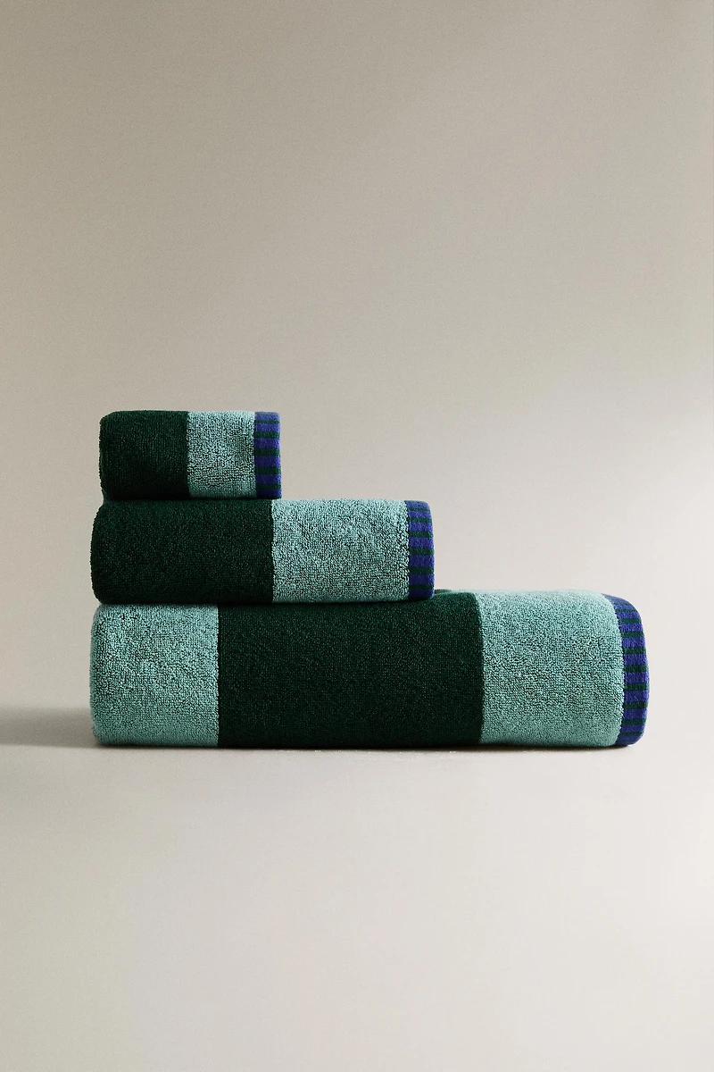 SERVIETTE DE BAIN COTON RAYURES X COLLAGERIE