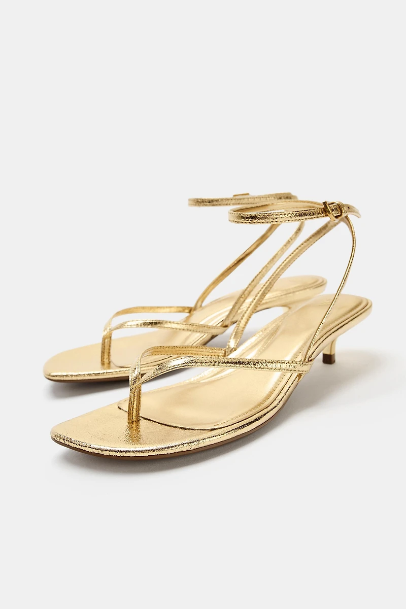 METALLIC KITTEN HEEL SANDALS
