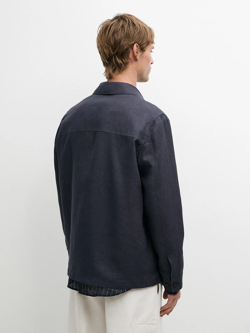 Lightweight linen jacket with pockets