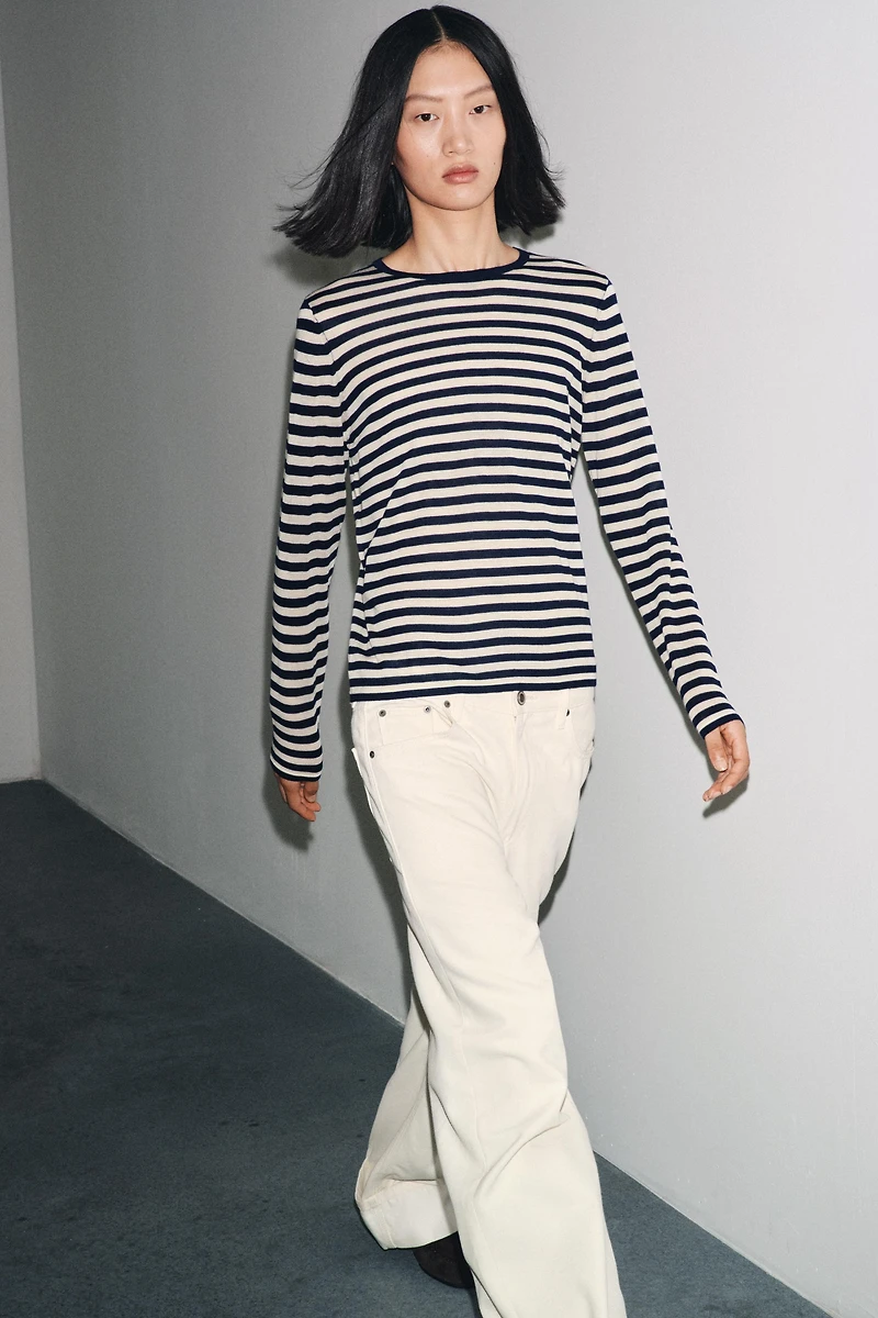 PULL EN MAILLE RAYÉE