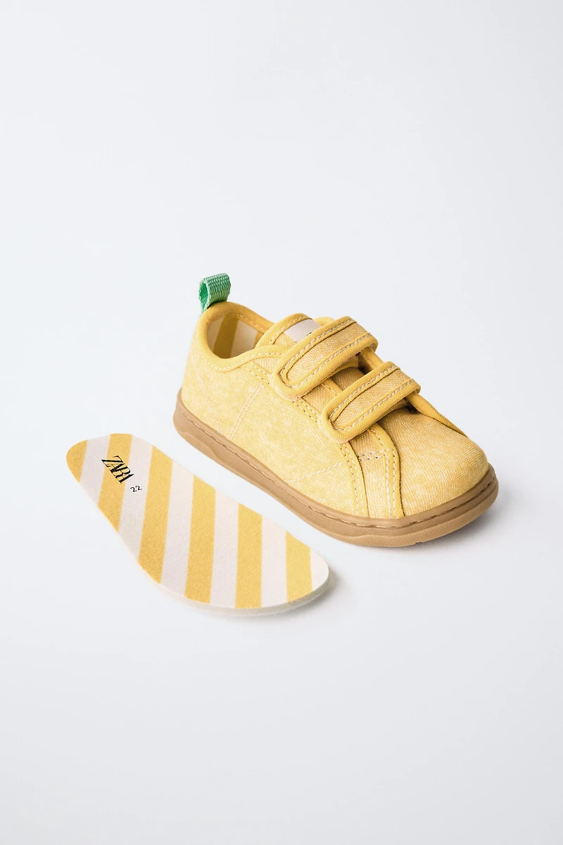 TENNIS BAREFOOT