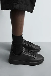 MONOCHROME CHUNKY SNEAKERS
