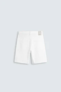 BERMUDA EN JEAN REGULAR FIT