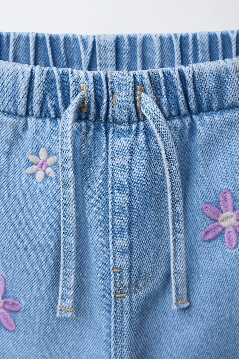 EMBROIDERED FLORAL WIDE LEG JEANS