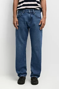 Relaxed fit jeans