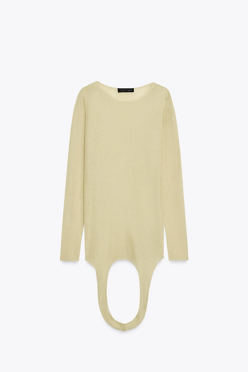 MULTI-POSITION KNIT TOP