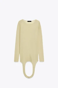 MULTI-POSITION KNIT TOP