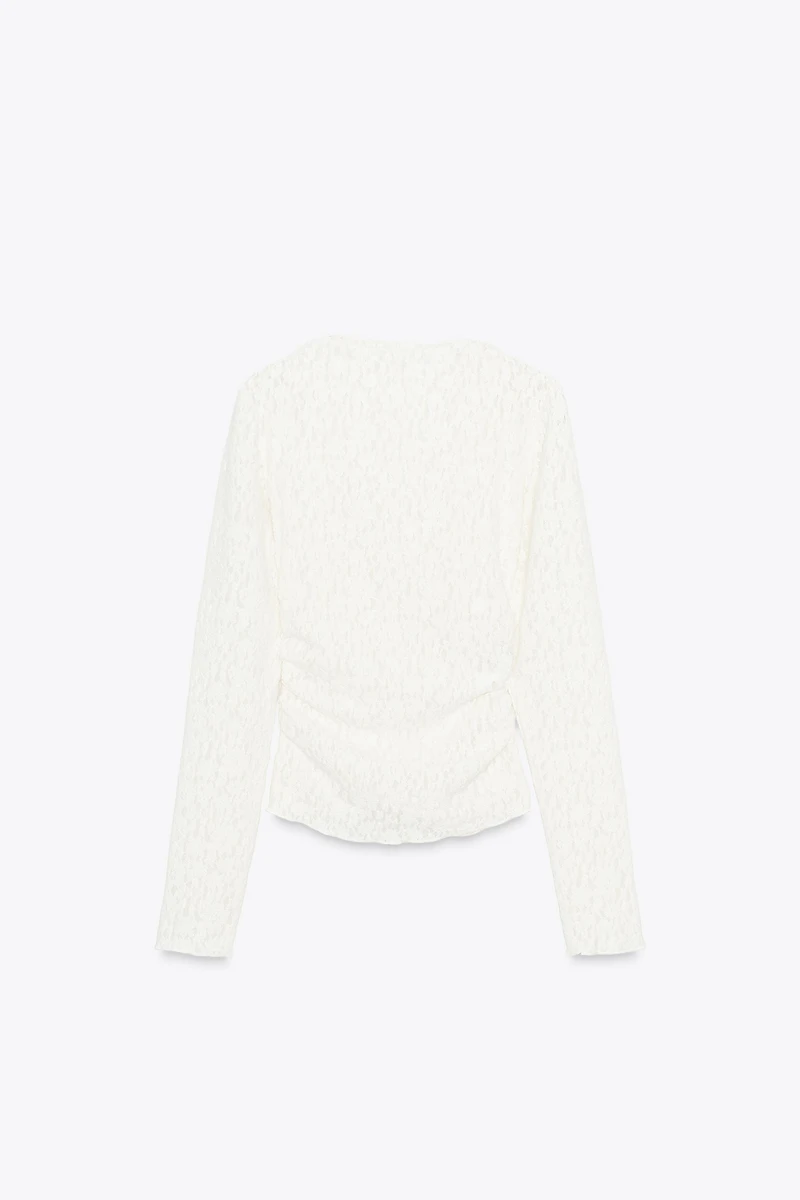 SOFT-TOUCH LACE RUCHED TOP