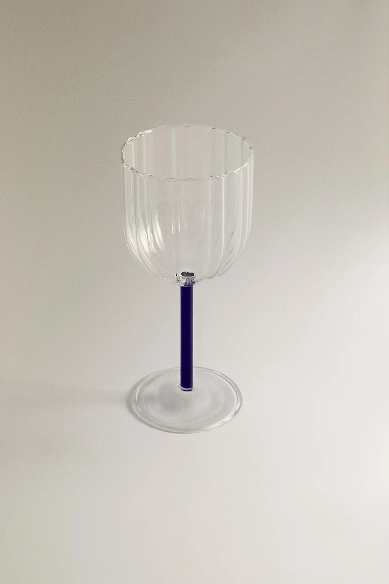 BOROSILICATE GLASS WITH COLOURED STEM