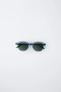 CLEAR FRAME SUNGLASSES