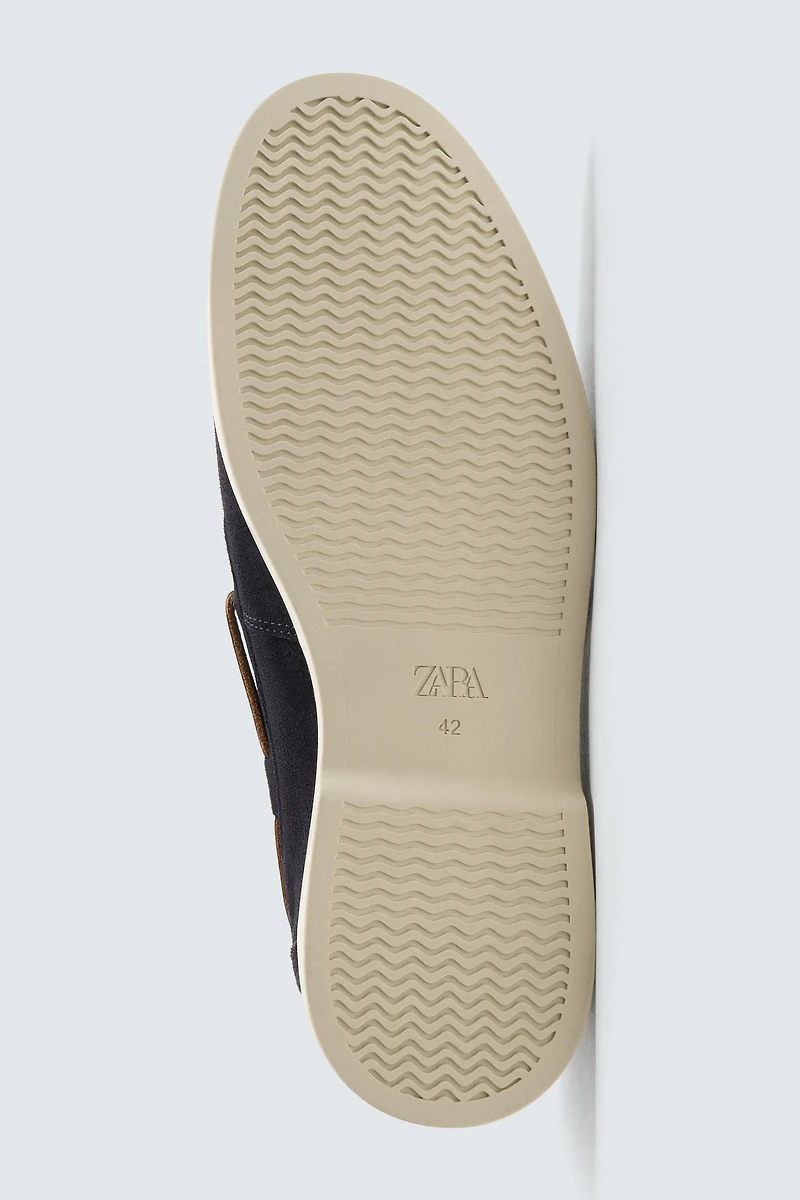 CASUAL LEATHER DECK SHOES